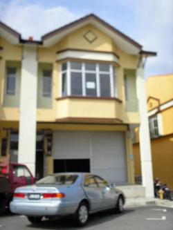 Double storey shop for rent (End Johor Bahru